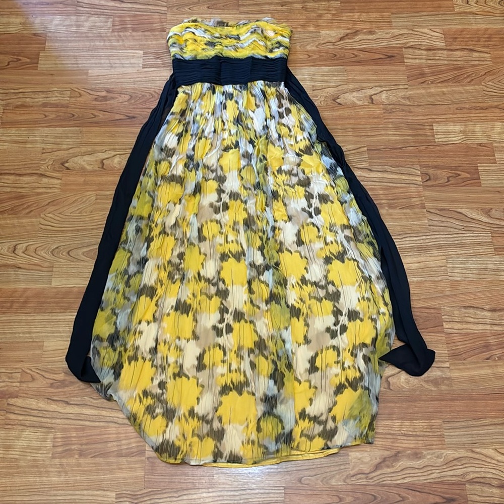 BCBG Maxazria Size 2. Black and yellow tie around long evening dress.